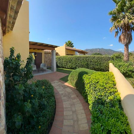 Le Anfore Hotel Villasimius Bagian luar foto