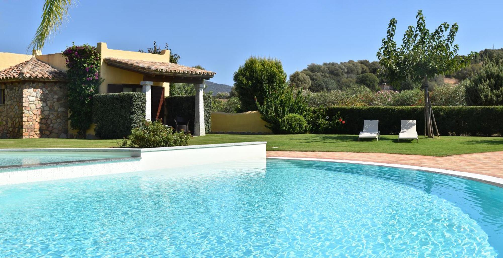 Le Anfore Hotel Villasimius Bagian luar foto