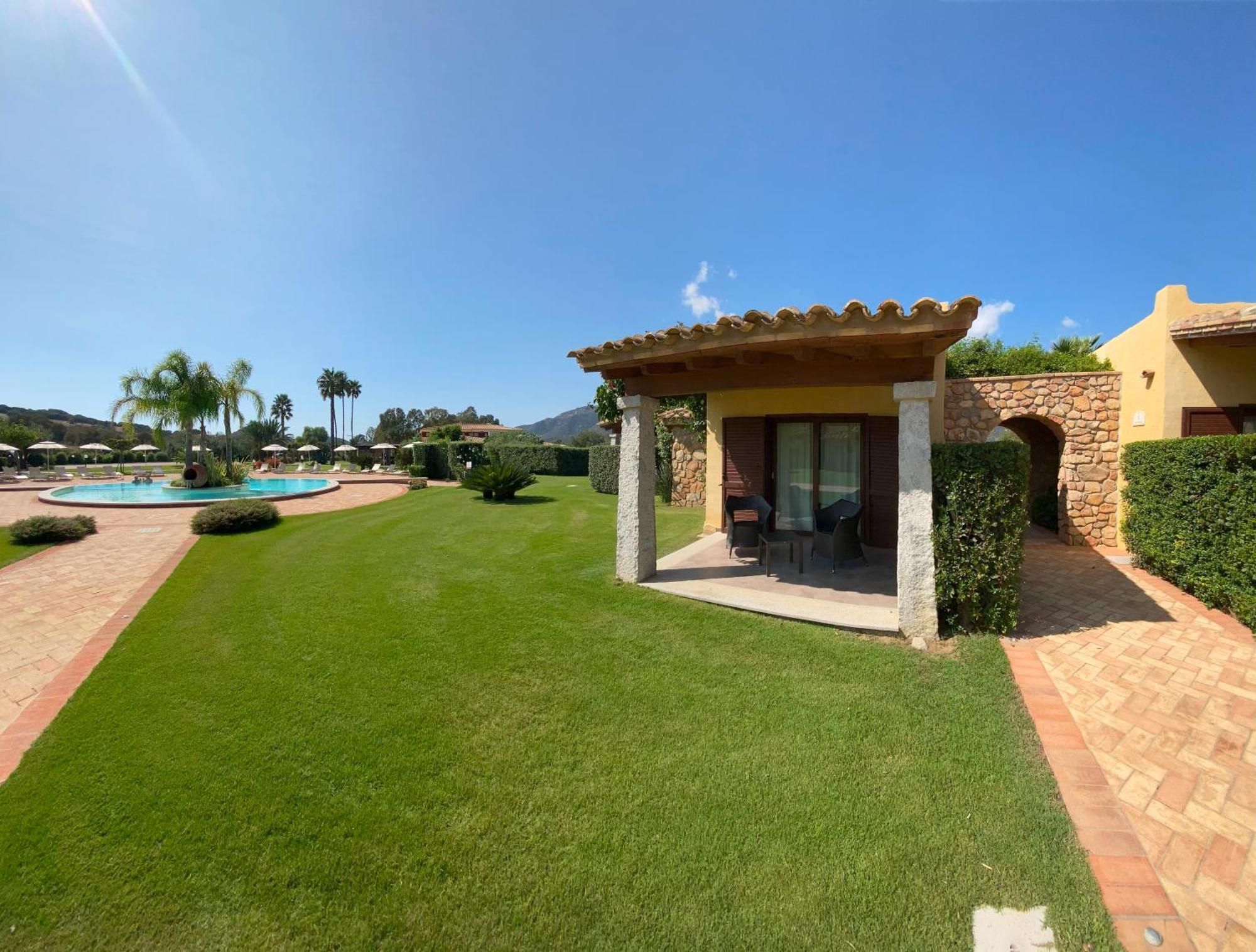 Le Anfore Hotel Villasimius Bagian luar foto