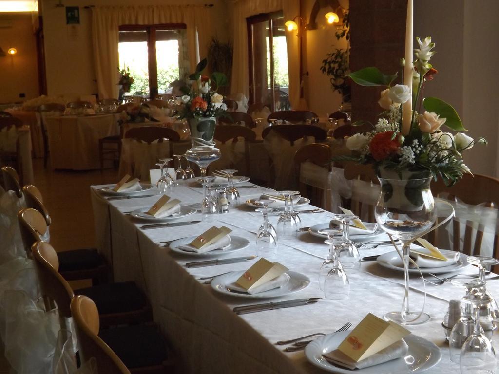 Le Anfore Hotel Villasimius Bagian luar foto